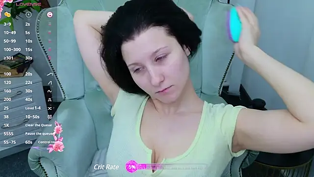 Snapshot of SarahStanley chatting on February 4, 2025, 9:07 am SarahStanley online show from February 4, 2025, 9:07 am