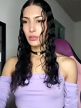 Snapshot of Lanna_hott_ chatting on February 26, 2026, 8:30 pm Lanna hott online show from February 26, 2026, 8:30 pm