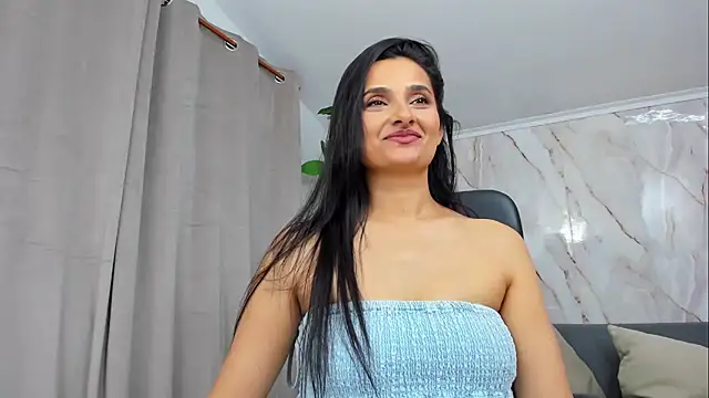 JennaPrice online show from August 6, 2026, 9:39 pm