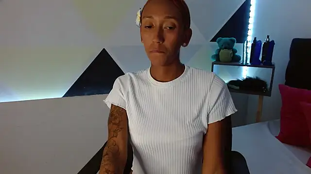 ZashaRomero online show from February 25, 2025, 6:31 pm