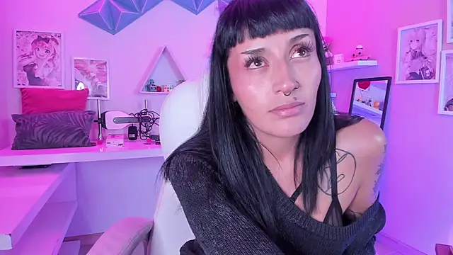 Snapshot of Valkiria_ponce chatting on April 25, 2026, 4:59 am Valkiria ponce online show from April 25, 2026, 4:59 am