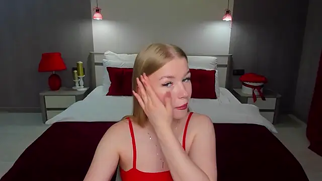 shy  lady online show from June 30, 2026, 6:31 pm