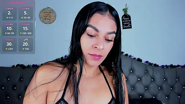 Snapshot of Yasiir_0229 chatting on April 7, 2026, 4:02 am Yasiir 0229 online show from April 7, 2026, 4:02 am