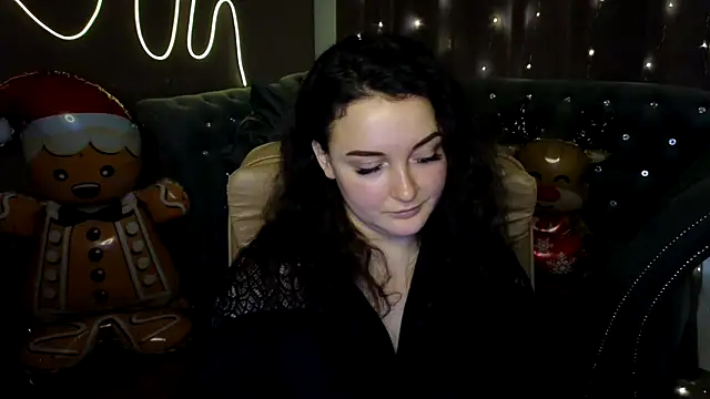 GloriNichols online show from December 30, 2024, 11:04 am