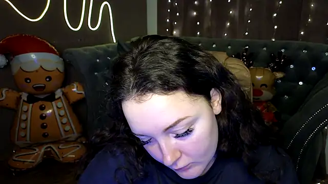 GloriNichols online show from January 3, 2025, 12:08 pm