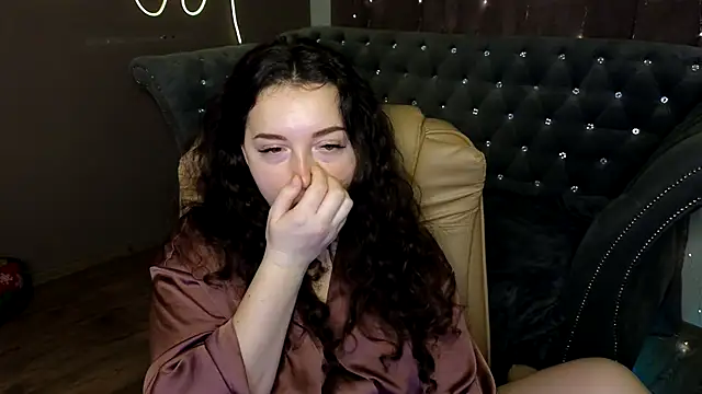 GloriNichols online show from January 10, 2025, 12:15 pm