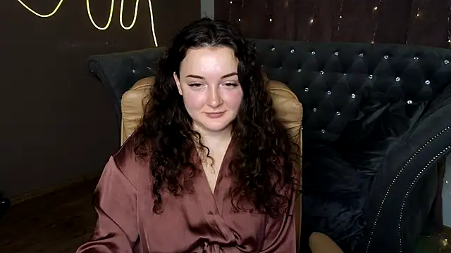 GloriNichols online show from January 13, 2025, 7:54 am