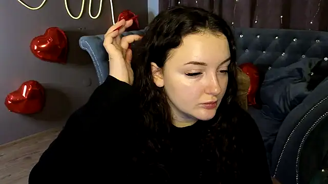 GloriNichols online show from February 6, 2025, 12:37 pm