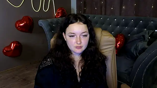 GloriNichols online show from February 7, 2025, 2:04 pm