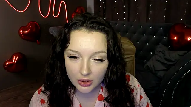 GloriNichols online show from February 14, 2025, 10:28 am