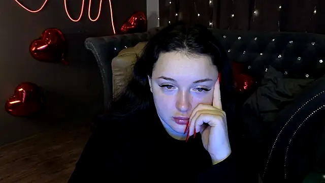 GloriNichols online show from February 20, 2025, 6:28 am