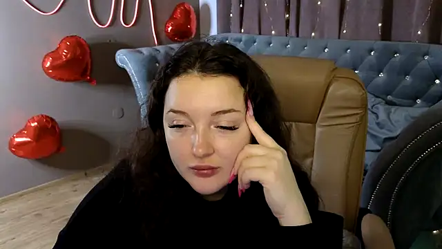 GloriNichols online show from February 22, 2025, 6:28 am