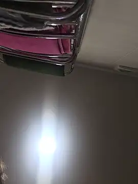 GloriNichols online show from March 19, 2025, 6:55 pm