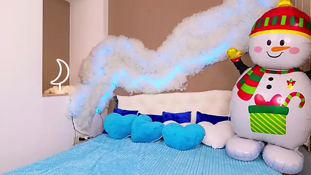 GloriNichols online show from December 15, 2025, 6:06 am