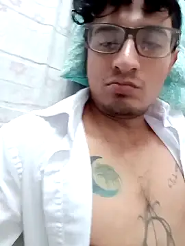 Snapshot of ale3J4a chatting on February 14, 2026, 4:59 pm ale3J4a online show from February 14, 2026, 4:59 pm