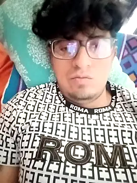 Snapshot of ale3J4a chatting on February 16, 2026, 6:26 pm ale3J4a online show from February 16, 2026, 6:26 pm