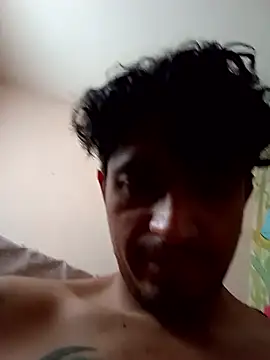 Snapshot of ale3J4a chatting on March 13, 2026, 11:11 pm ale3J4a online show from March 13, 2026, 11:11 pm