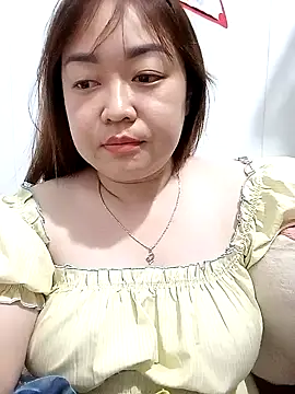 VyOanh2K online show from February 5, 2025, 4:14 pm