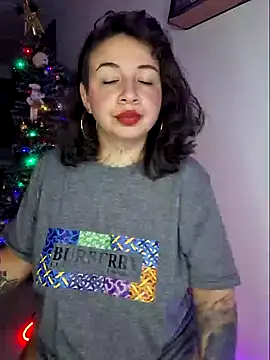 Snapshot of Aria_Bennett21 chatting on December 22, 2024, 1:33 pm Aria Bennett21 online show from December 22, 2024, 1:33 pm