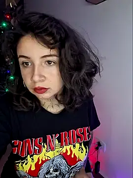 Snapshot of Aria_Bennett21 chatting on December 23, 2024, 10:12 pm Aria Bennett21 online show from December 23, 2024, 10:12 pm