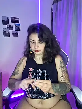 Snapshot of Aria_Bennett21 chatting on January 19, 2025, 2:57 am Aria Bennett21 online show from January 19, 2025, 2:57 am