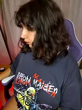 Snapshot of Aria_Bennett21 chatting on January 31, 2025, 2:48 am Aria Bennett21 online show from January 31, 2025, 2:48 am