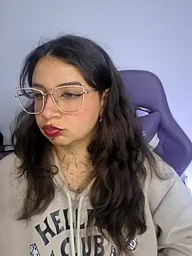 Snapshot of Aria_Bennett21 chatting on February 8, 2026, 2:48 am Aria Bennett21 online show from February 8, 2026, 2:48 am