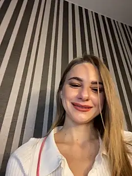 GraceTorrez online show from October 21, 2025, 5:08 am