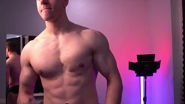 Bruno Banani online show from October 26, 2025, 4:13 pm