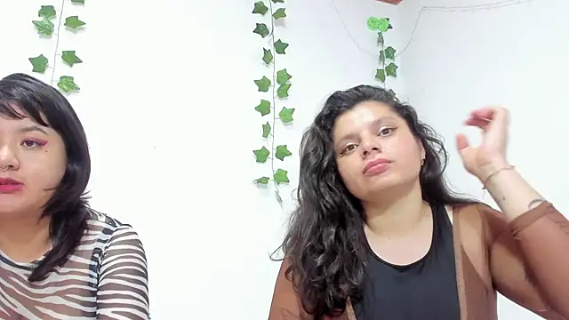 Karol IsabelCouple online show from March 22, 2025, 1:43 am