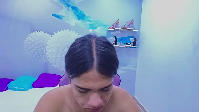 DEMI LEED online show from November 10, 2025, 12:37 pm