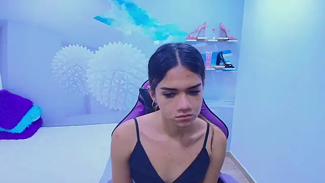 DEMI LEED online show from November 22, 2025, 12:26 pm