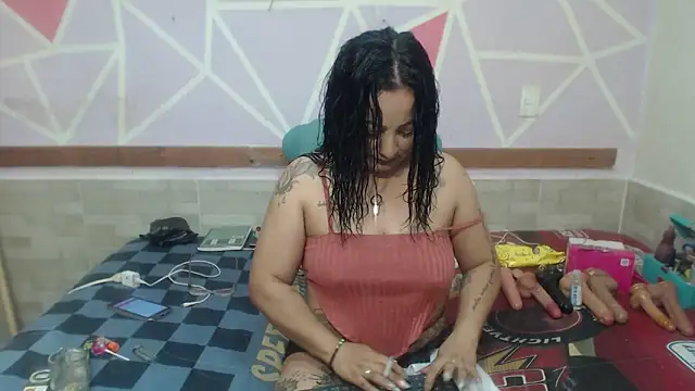 Lena lawson online show from February 9, 2026, 5:44 am