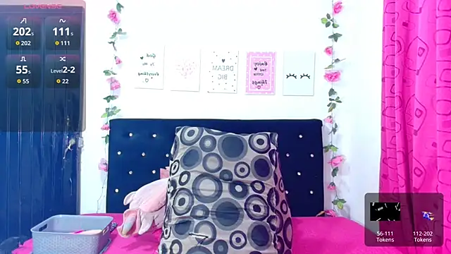 CiaraEbony online show from October 21, 2025, 12:22 am