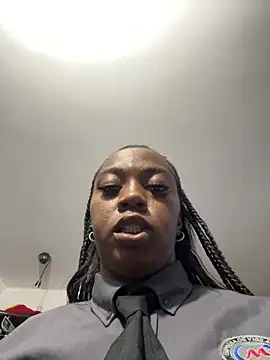 Snapshot of CiaraEbony chatting on April 26, 2026, 11:13 pm CiaraEbony online show from April 26, 2026, 11:13 pm