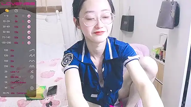 Snapshot of Destin_ chatting on March 2, 2025, 1:38 pm Destin online show from March 2, 2025, 1:38 pm