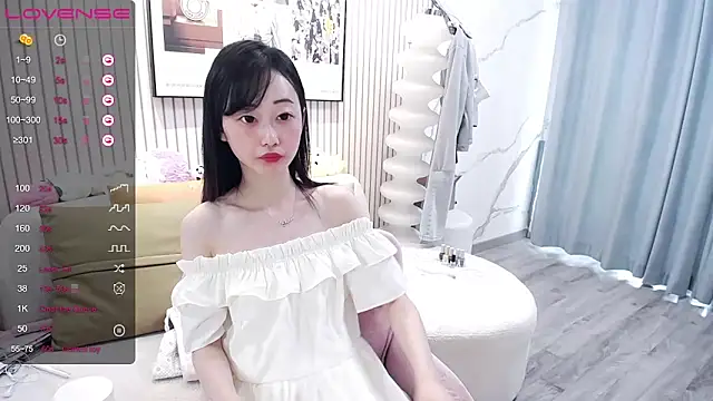 Snapshot of Destin_ chatting on October 7, 2025, 3:58 am Destin online show from October 7, 2025, 3:58 am