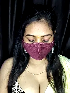 Snapshot of Monalisha_G chatting on May 9, 2026, 8:03 pm Monalisha G online show from May 9, 2026, 8:03 pm