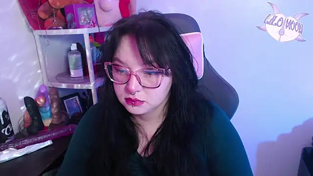 Snapshot of LiloMoon69 chatting on January 17, 2025, 3:55 am LiloMoon69 online show from January 17, 2025, 3:55 am