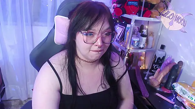 Snapshot of LiloMoon69 chatting on March 14, 2025, 7:15 am LiloMoon69 online show from March 14, 2025, 7:15 am