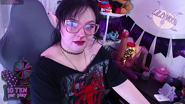 Snapshot of LiloMoon69 chatting on November 3, 2025, 3:35 pm LiloMoon69 online show from November 3, 2025, 3:35 pm