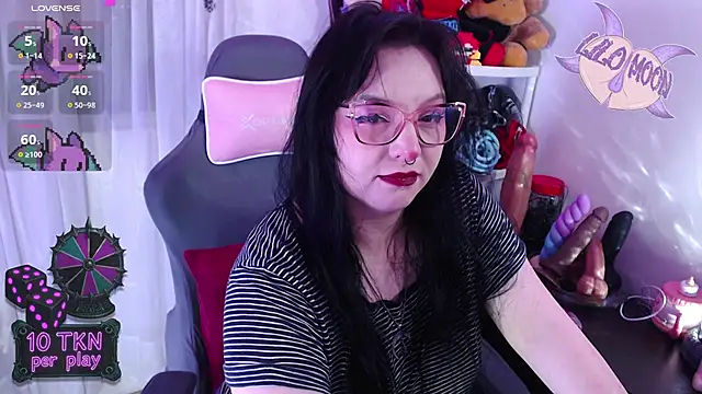 Snapshot of LiloMoon69 chatting on November 12, 2025, 1:22 pm LiloMoon69 online show from November 12, 2025, 1:22 pm