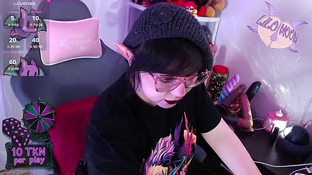 Snapshot of LiloMoon69 chatting on November 15, 2025, 1:51 pm LiloMoon69 online show from November 15, 2025, 1:51 pm