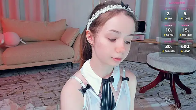 Snapshot of DominikaElis chatting on April 3, 2026, 7:12 pm DominikaElis online show from April 3, 2026, 7:12 pm