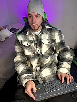 Valentino Xander online show from December 22, 2025, 3:58 am