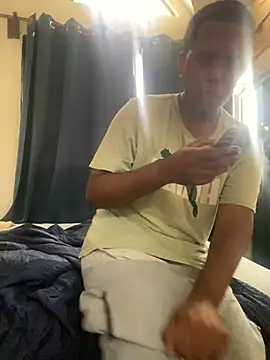 Snapshot of anubi0880 chatting on December 20, 2024, 8:23 pm anubi0880 online show from December 20, 2024, 8:23 pm