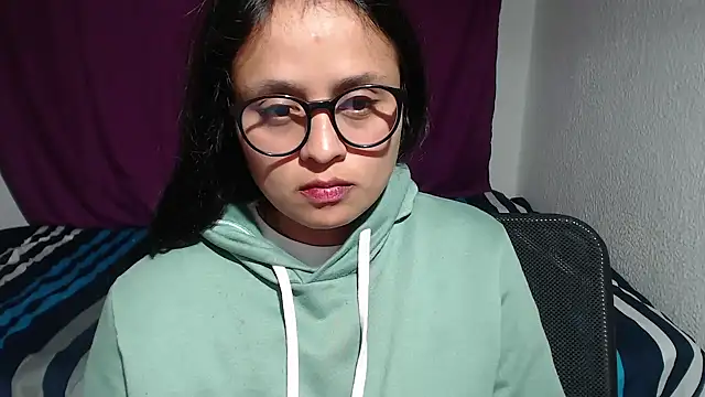 Snapshot of passion_sweet07 chatting on September 30, 2025, 1:10 am passion sweet07 online show from September 30, 2025, 1:10 am