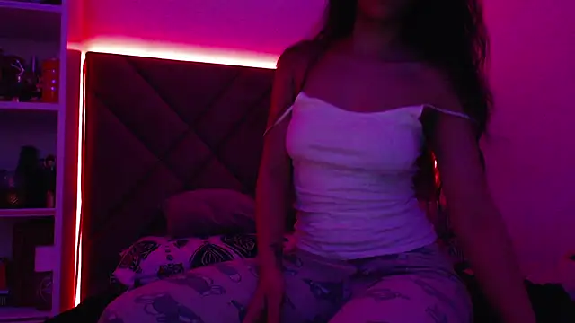 karmen24K online show from February 15, 2025, 11:25 pm