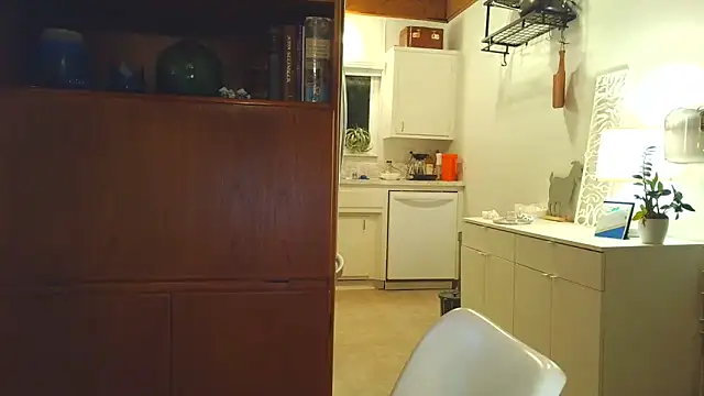 costanza7070 online show from November 15, 2025, 4:54 am