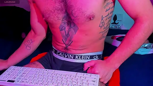 Snapshot of Piggy_Eddy chatting on February 21, 2026, 1:39 am Piggy Eddy online show from February 21, 2026, 1:39 am